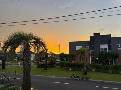 Casa de Condomínio com 4 Quartos à venda, 210m² no , Xangri-Lá