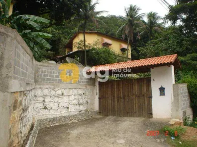 Fazenda/Sítio com 3 Quartos à venda, 156m² no Taquara, Rio de Janeiro