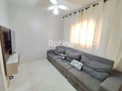 Casa com 5 Quartos à venda, 225m² no Luizote de Freitas, Uberlândia