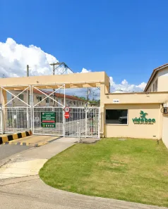 Casa de Condomínio com 2 Quartos à venda, 70m² no Parque Jóquei Club, Campos dos Goytacazes