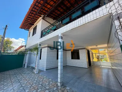 Casa com 4 Quartos à venda, 363m² no Amadeu Furtado, Fortaleza