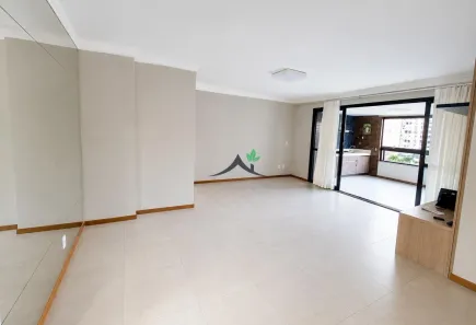 Apartamento com 4 Quartos para alugar, 150m² no Candeal, Salvador