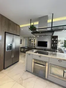 Apartamento com 4 Quartos à venda, 170m² no Centro, Balneário Camboriú