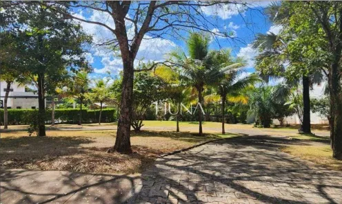 Lote/Terreno à venda, 1296m² no Residencial Aldeia do Vale, Goiânia