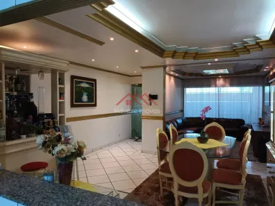 Sobrado com 4 Quartos à venda, 299m² no Baeta Neves, São Bernardo do Campo