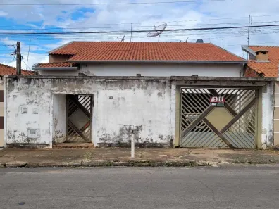 Casa com 6 Quartos à venda, 200m² no Parque Residencial Rosamélia, Cosmópolis