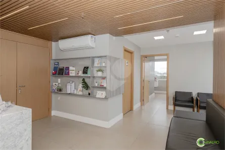 Sala Comercial à venda, 36m² no Santana, Porto Alegre