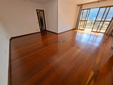 Apartamento com 3 Quartos à venda, 140m² no Várzea, Teresópolis