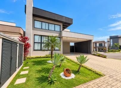 Sobrado com 3 Quartos à venda, 224m² no Cézar de Souza, Mogi das Cruzes