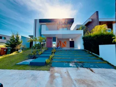 Casa de Condomínio com 4 Quartos à venda, 210m² no Cidade Alpha, Eusébio