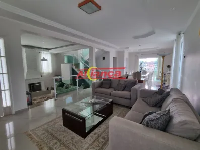 Casa com 3 Quartos à venda, 300m² no Jardim das Cerejeiras, Arujá