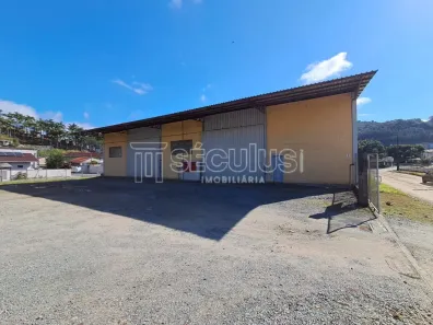 Galpão/Depósito/Armazém para alugar, 600m² no Nova Esperança, Guaramirim