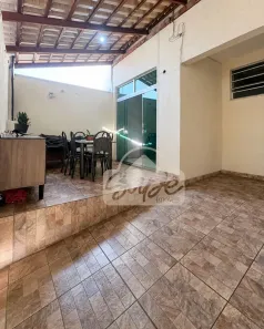 Casa com 2 Quartos à venda, 104m² no Novo Progresso, Contagem