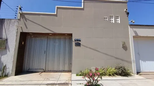 Casa com 3 Quartos à venda, 80m² no Edson Queiroz, Fortaleza