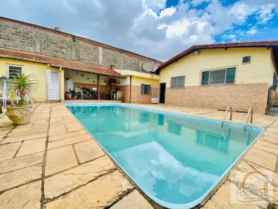 Casa com 3 Quartos à venda, 172m² no Recreio Estoril, Atibaia