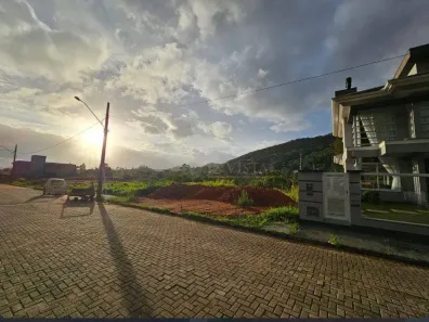 Lote/Terreno à venda, 450m² no Saco Grande, Florianópolis
