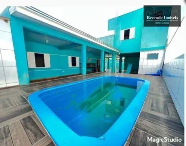 Casa com 4 Quartos à venda, 308m² no Bom Retiro, Matinhos