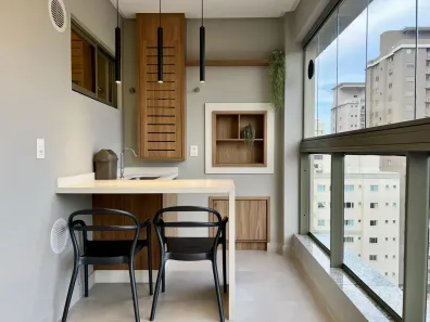 Apartamento com 3 Quartos à venda, 117m² no Meia Praia, Itapema