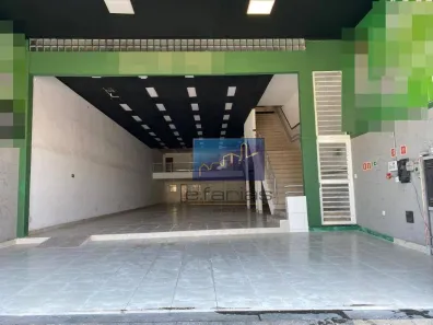 Prédio Comercial para alugar, 800m² no Vila Santa Teresa (Zona Leste), São Paulo