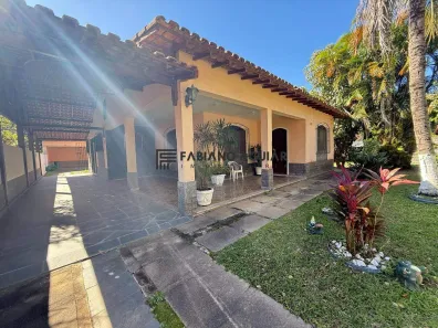 Casa com 5 Quartos à venda, 258m² no Coqueiral, Araruama