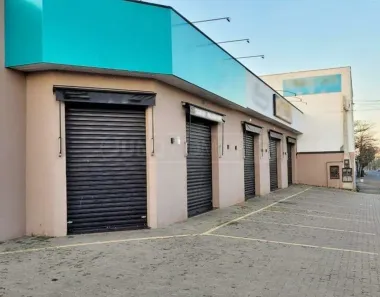 Prédio Comercial à venda, 120m² no Conjunto Residencial Mário Dedini, Piracicaba