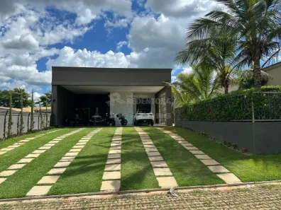 Casa de Condomínio com 4 Quartos à venda, 362m² no , Mendonça