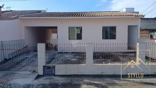 Casa com 3 Quartos à venda, 100m² no Forquilhas, São José
