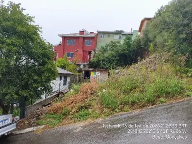 Lote/Terreno à venda, 200m² no São Roque, Bento Gonçalves