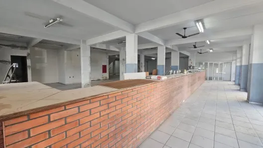 Ponto Comercial para alugar, 620m² no Nações, Balneário Camboriú