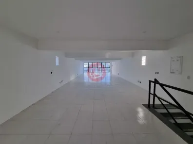 Prédio Comercial para alugar, 387m² no Menino Deus, Porto Alegre