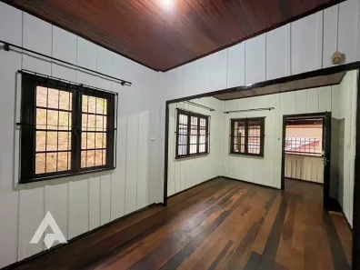 Casa com 3 Quartos para alugar, 130m² no Velha, Blumenau