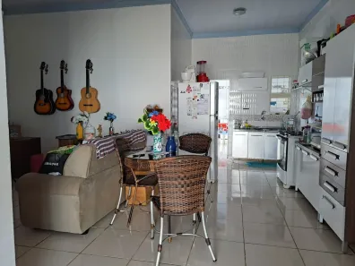 Casa com 2 Quartos à venda, 180m² no Porto, Cuiabá