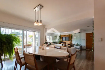 Casa com 7 Quartos à venda, 400m² no Pacaembu, São Paulo