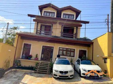 Casa de Condomínio com 3 Quartos à venda, 300m² no Arujázinho IV, Arujá