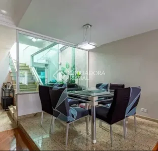 Sobrado com 4 Quartos à venda, 254m² no Vila Pinheirinho, Santo André