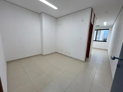 Sala Comercial para venda ou aluguel, 35m² no Santo Amaro, São Paulo