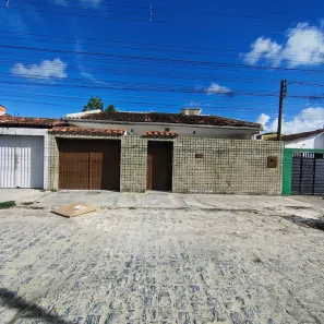 Casa com 3 Quartos à venda, 150m² no Benedito Bentes, Maceió