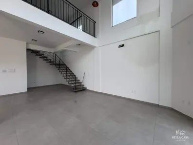 Sala Comercial para alugar, 102m² no Boa Vista, Joinville