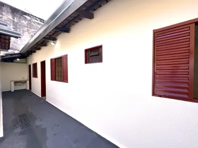 Casa com 1 Quarto para alugar, 80m² no Jardim América, Goiânia