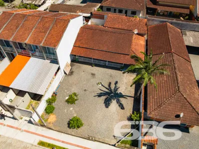 Casa com 3 Quartos à venda, 140m² no Vila Nova, Joinville