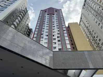 Apartamento com 1 Quarto para alugar, 30m² no Centro, Curitiba