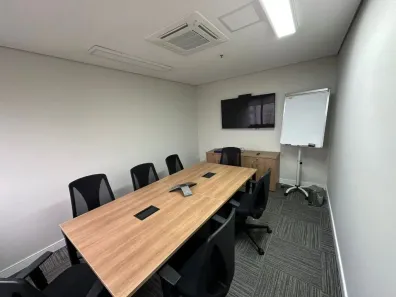 Sala Comercial para alugar, 150m² no Moema, São Paulo