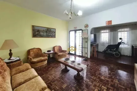 Casa com 3 Quartos à venda, 184m² no Jardim Nova Europa, Campinas