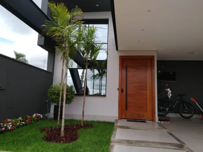 Casa de Condomínio com 3 Quartos à venda, 204m² no Jardim Esmeralda, Marília
