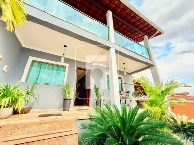 Casa com 3 Quartos à venda, 300m² no Campo Alegre, Conselheiro Lafaiete