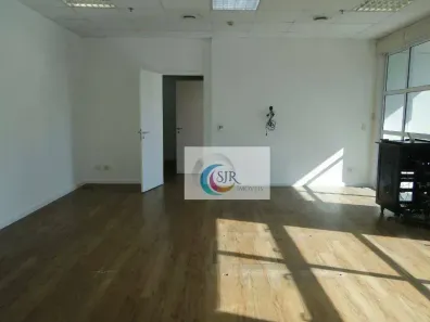 Sala Comercial para alugar, 84m² no Vila Cordeiro, São Paulo