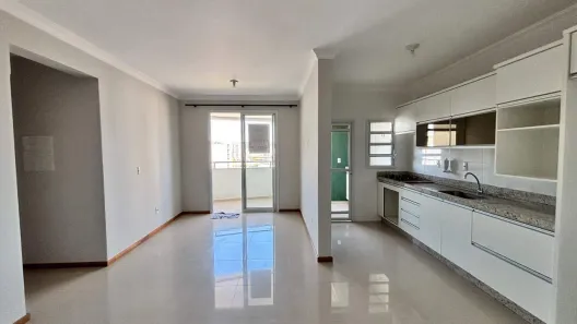 Apartamento com 3 Quartos à venda, 90m² no Barreiros, São José