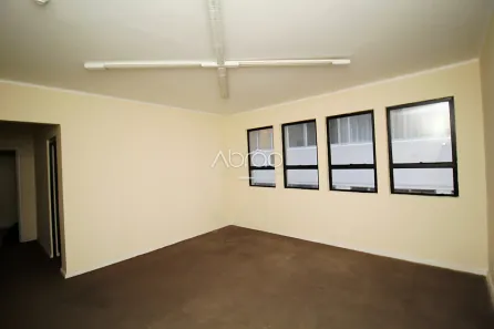 Sala Comercial para alugar, 103m² no Centro, Curitiba