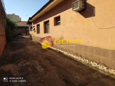 Casa com 2 Quartos à venda, 78m² no Osvaldo Rezende, Uberlândia