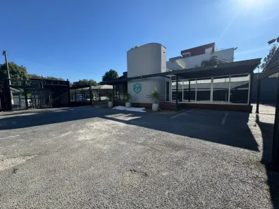 Ponto Comercial para alugar, 325m² no Jardim Petrópolis, São Paulo